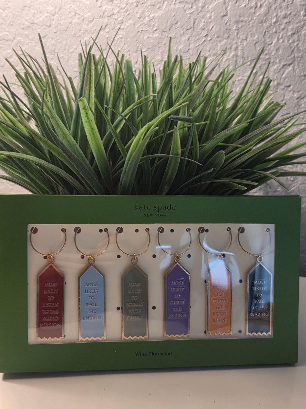 Kate Spade Book Club Wine Charm Set
